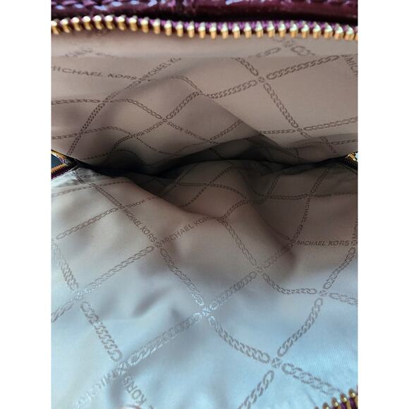 NWT Michael Kors Rhea Med Signature Logo Backpack Burgundy - Picture 7 of 7